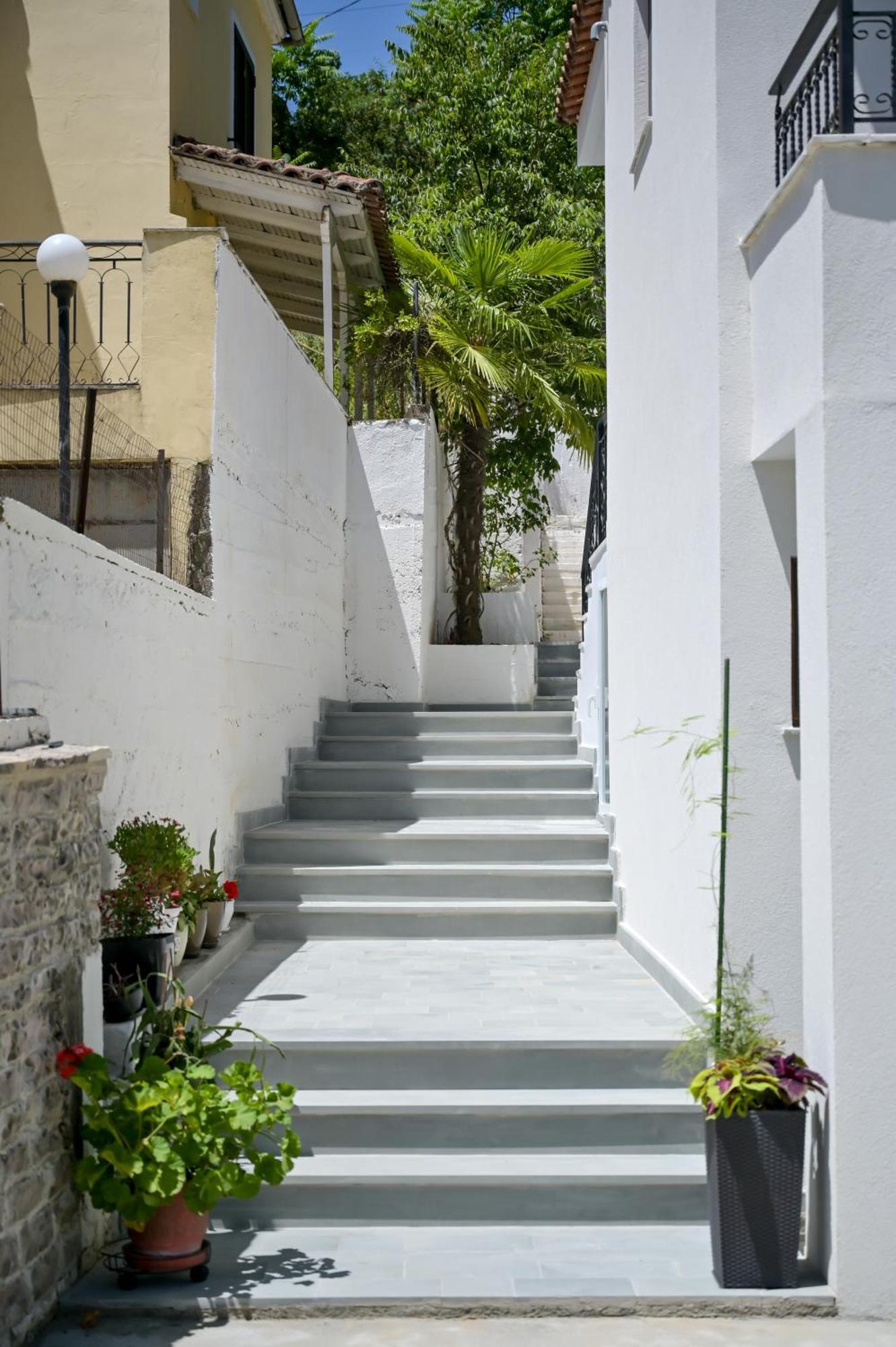 Villa Qeli Gjirokaster Exterior photo